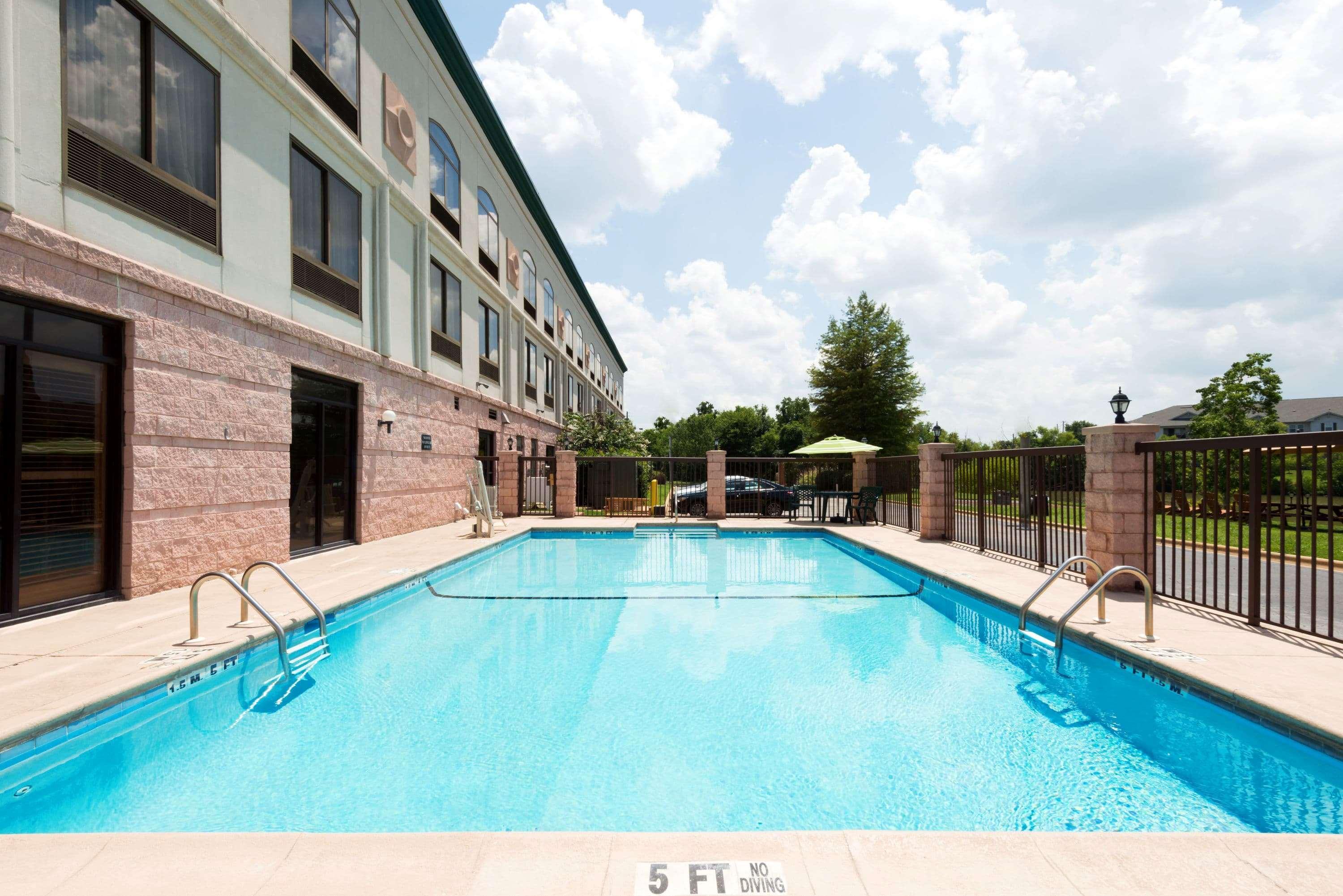 Wingate By Wyndham Montgomery Luaran gambar